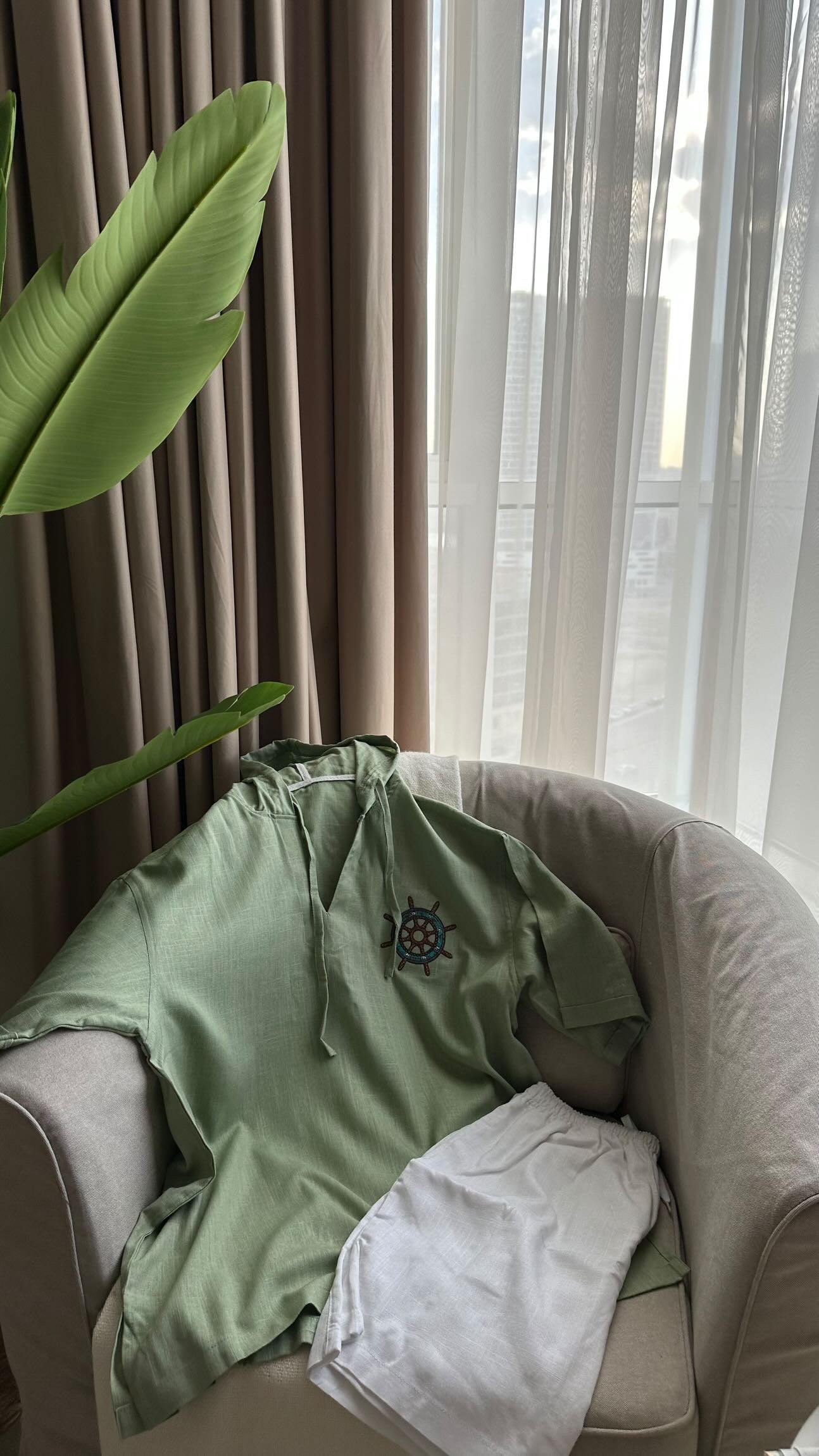Men’s Linen Set – T-shirt & Shorts